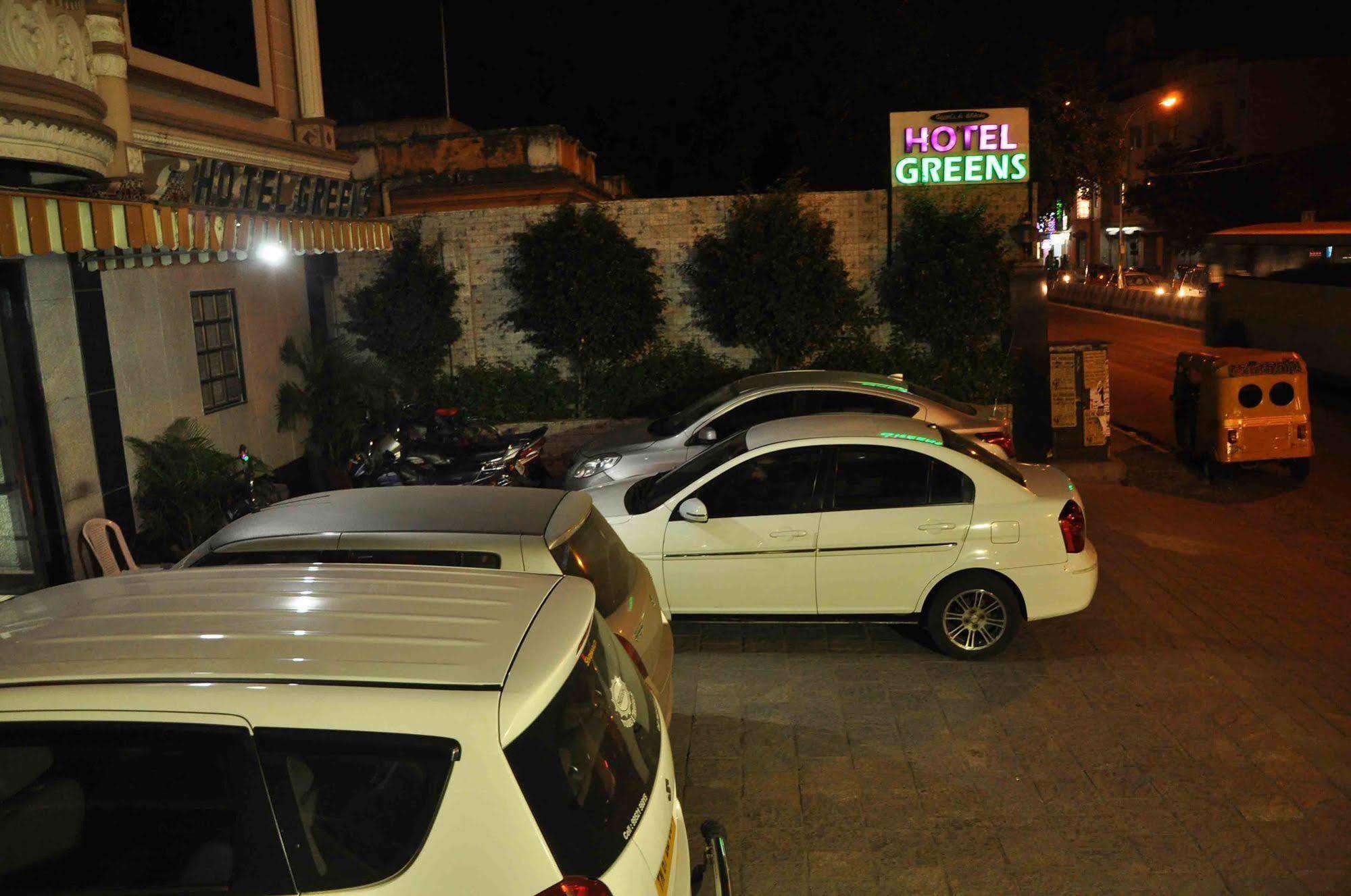 Hotel Greens - Puratchi Thalaivar Dr M G Ramachandran Central Railway Station Chennai Exterior foto